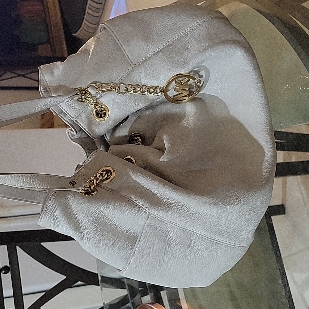 {Michael Kors}